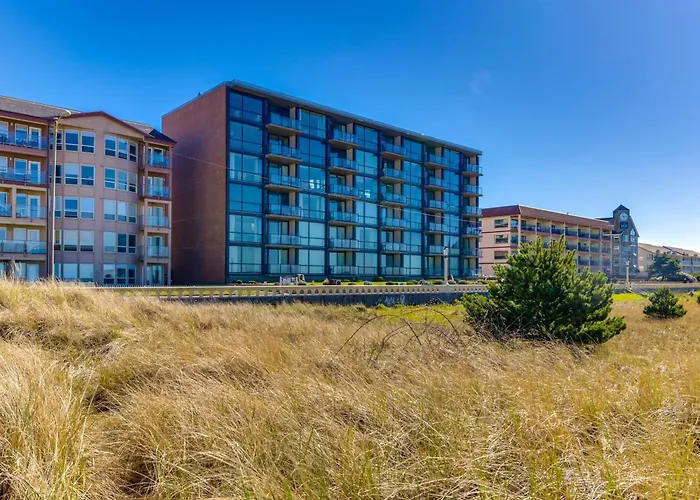 2 Bed 2 Bath Apartment In The Sand And Sea Condos